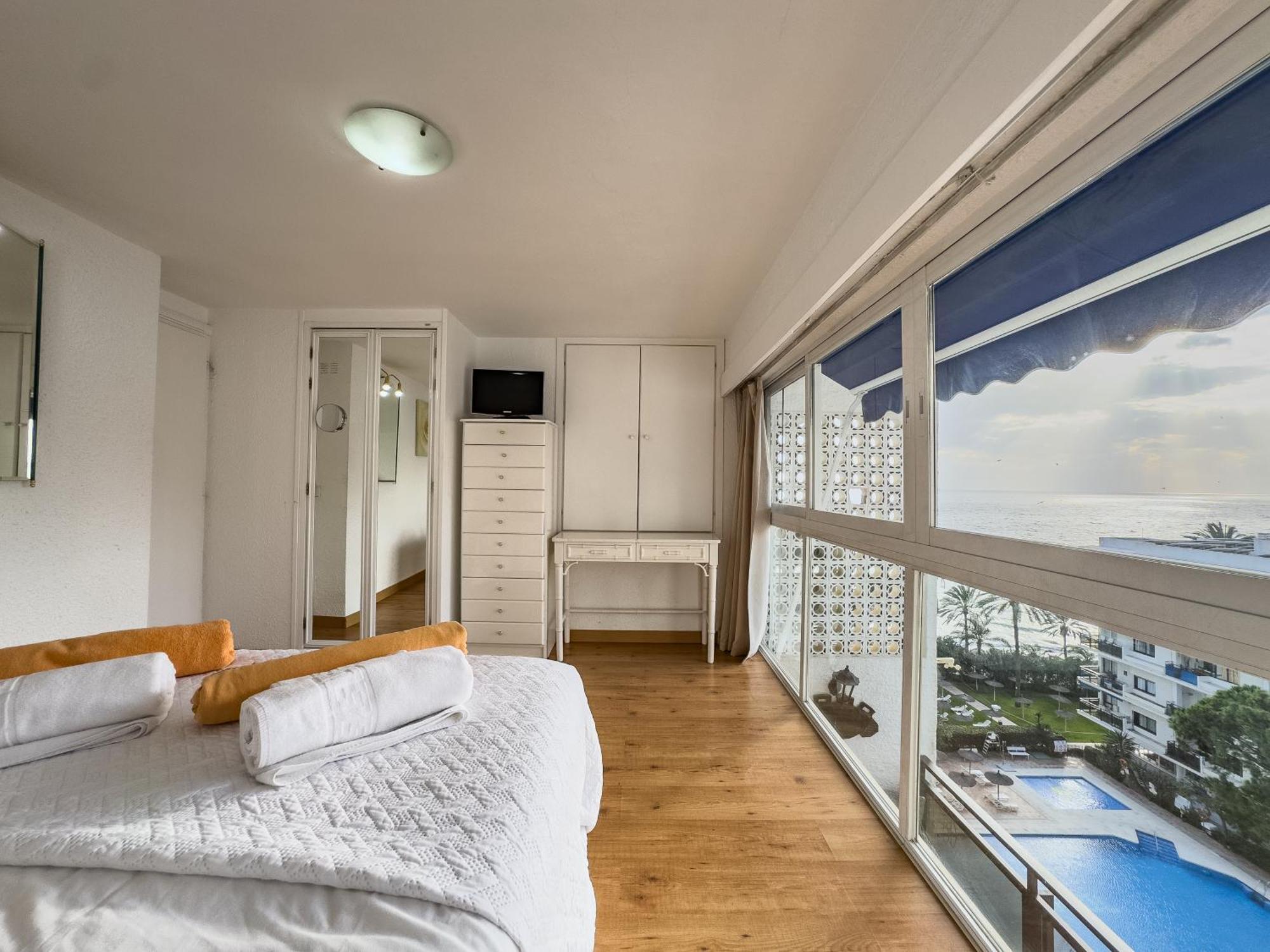 Skol 408A 2 Bedrooms Duplex With Sea Views Marbella Exteriér fotografie